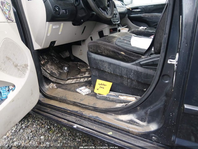 44013076 :رقم المزاد ، 2C4RDGBG7DR642158 vin ، 2013 Dodge Grand Caravan Se مزاد بيع