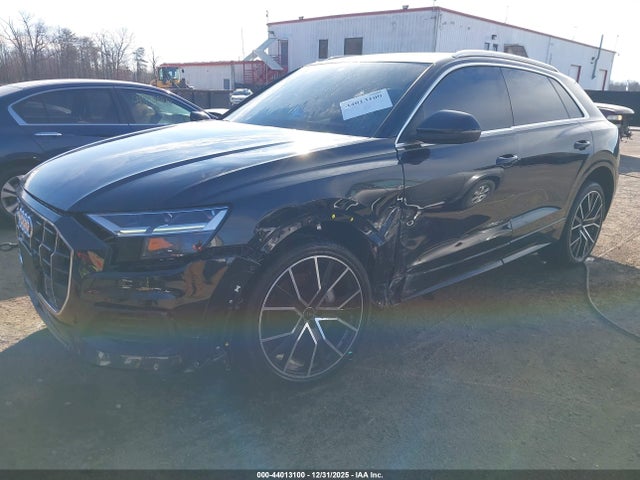 2021 AUDI Q8 WA1AVAF11MD019693 Photo 1
