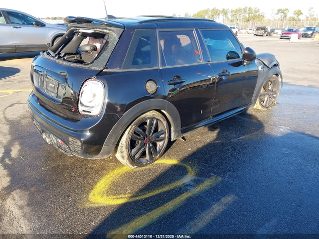 2017 MINI HARDTOP WMWXU3C58H2D32618 Photo 3