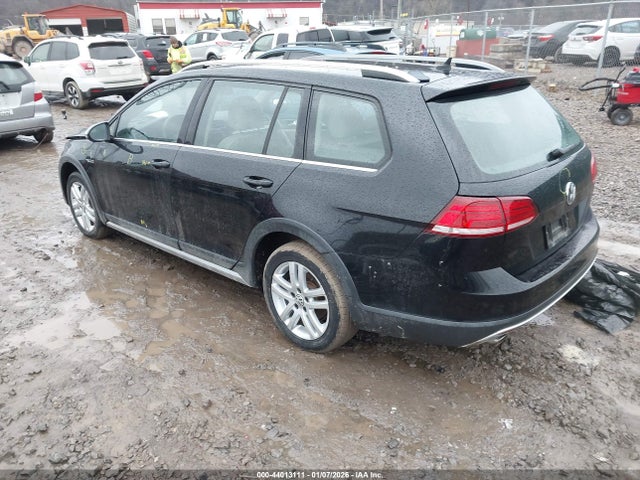 2019 VOLKSWAGEN GOLF ALLTRACK 3VWM17AU9KM523135 Photo 2