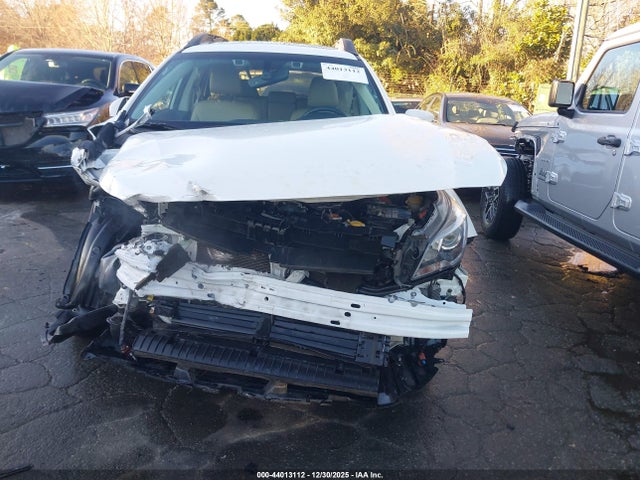 44013112 :رقم المزاد ، 4S4BSANC2H3424653 vin ، 2017 Subaru Outback 2.5i Limited مزاد بيع