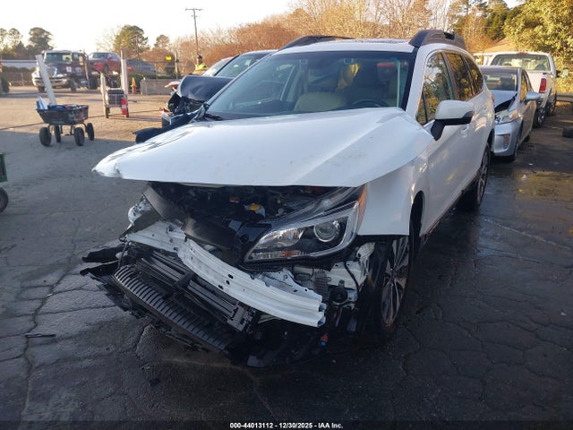44013112 :رقم المزاد ، 4S4BSANC2H3424653 vin ، 2017 Subaru Outback 2.5i Limited مزاد بيع