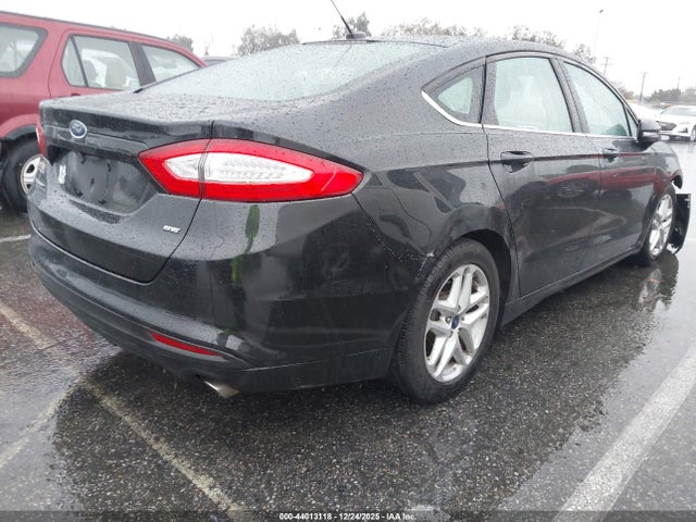 3FA6P0H77FR196525 Ford FUSION SE
