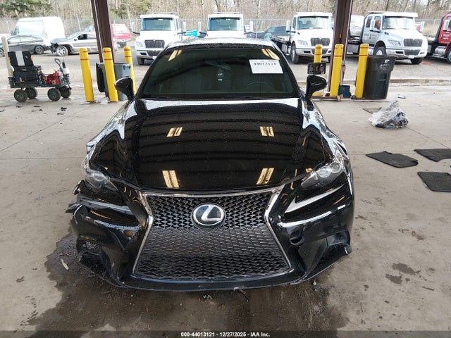 Lexus IS 250 2015 JTHCF1D29F5025700 Image 11