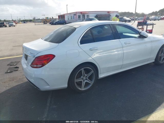2015 MERCEDES-BENZ C 300 55SWF4KB3FU030407 Photo 3
