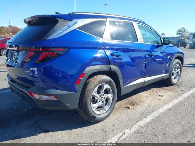 2024 Hyundai Tucson Sel მანქანა იყიდება აუქციონზე, vin: 5NMJBCDE3RH328290, აუქციონის ნომერი: 44013136