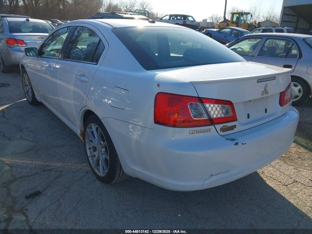 2011 MITSUBISHI GALANT 4A32B3FF8BE014845 Photo 2