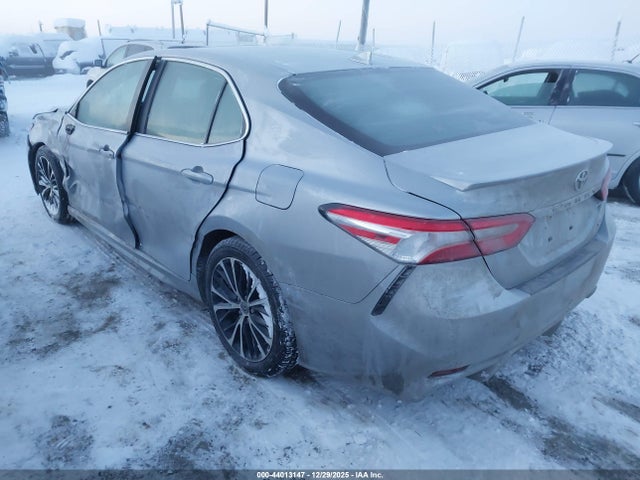 4T1M11AK4LU879242 Toyota CAMRY SE