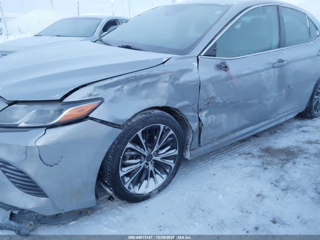 4T1M11AK4LU879242 Toyota CAMRY SE