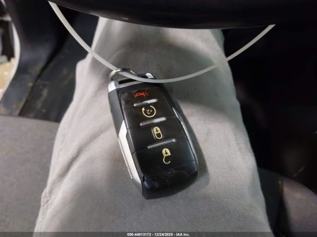 2021 RAM 1500 1C6SRFFT8MN641707 Photo 10