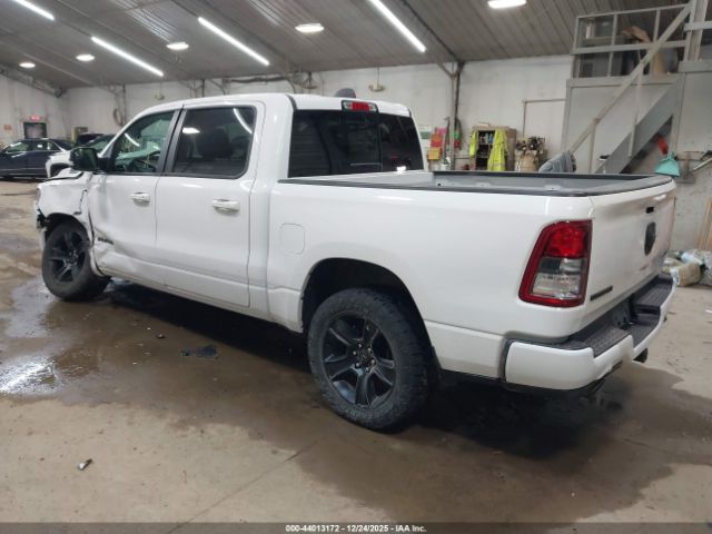 2021 RAM 1500 1C6SRFFT8MN641707 Photo 2