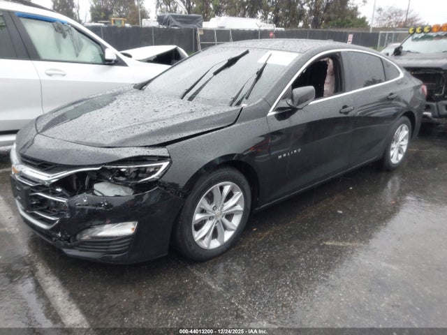 1G1ZD5ST9NF123678 Chevrolet Malibu Fwd Lt