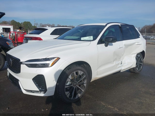 2026 VOLVO XC60 YV4M12RC6T1341535 Photo 1