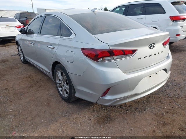 Aukcja sprzedaży 2018 Hyundai Sonata Limited, vin: 5NPE34AF3JH678589, numer aukcji: 44013284