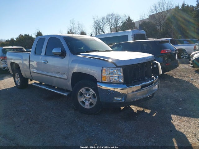 2013 CHEVROLET SILVERADO 1500 1GCRCSE04DZ223694