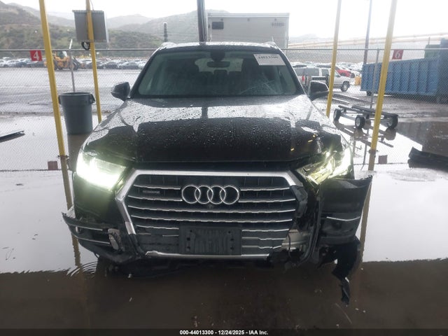 WA1VAAF78HD044503 Audi Q7 3.0t Premium