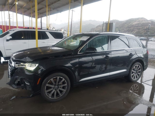 WA1VAAF78HD044503 Audi Q7 3.0t Premium