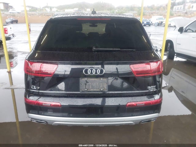 WA1VAAF78HD044503 Audi Q7 3.0t Premium