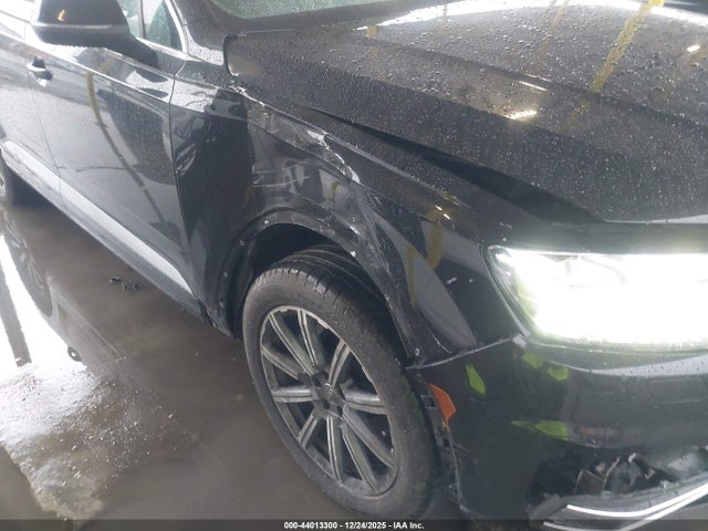 WA1VAAF78HD044503 Audi Q7 3.0t Premium