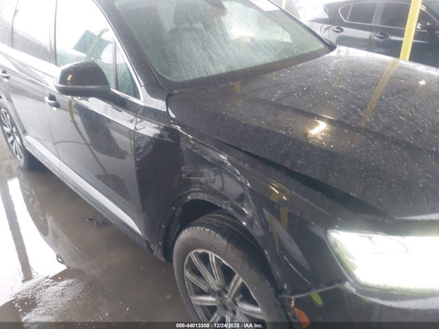 WA1VAAF78HD044503 Audi Q7 3.0t Premium