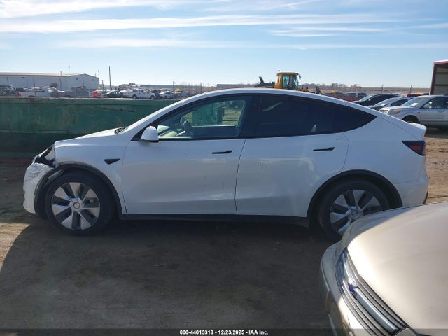 5YJYGDEE0LF026548 Tesla Model Y Long Range Dual Motor All-wheel Drive