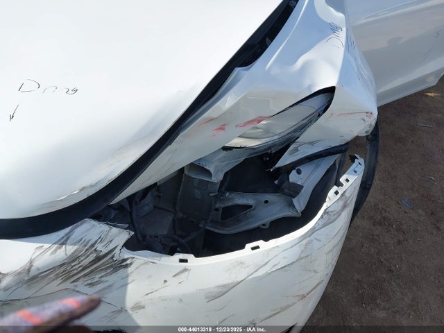 2020 TESLA MODEL Y 5YJYGDEE0LF026548 Photo 5