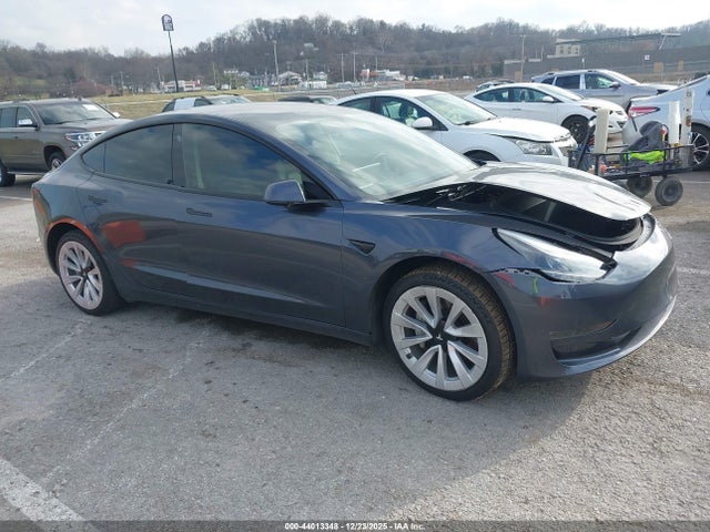 2022 TESLA MODEL 3 5YJ3E1EB4NF208390 Photo 0