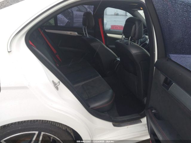 2013 MERCEDES-BENZ C 250 WDDGF4HB7DR267198 Photo 7