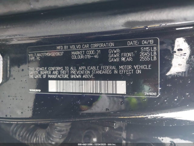 7JRA22TM5KG013637 Volvo S60 T6 R-design