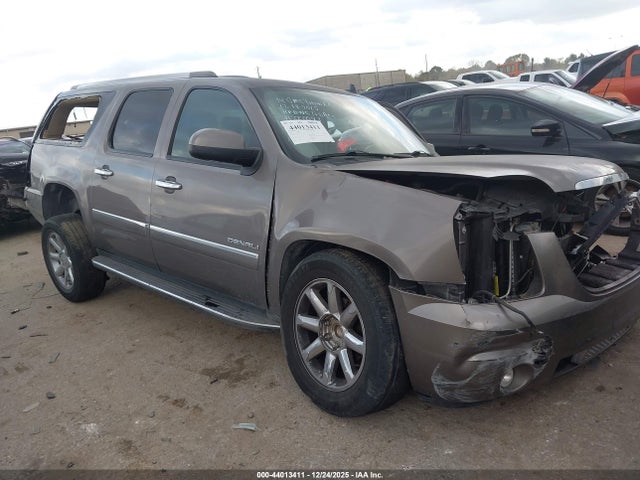 2014 GMC YUKON XL 1500 1GKS1MEF3ER164117