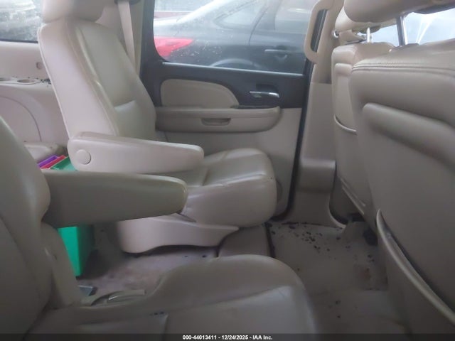 2014 GMC YUKON XL 1500 1GKS1MEF3ER164117 Photo 7