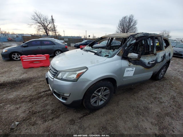 44013448 :رقم المزاد ، 1GNKRGKD4FJ152395 vin ، 2015 Chevrolet Traverse 1lt مزاد بيع