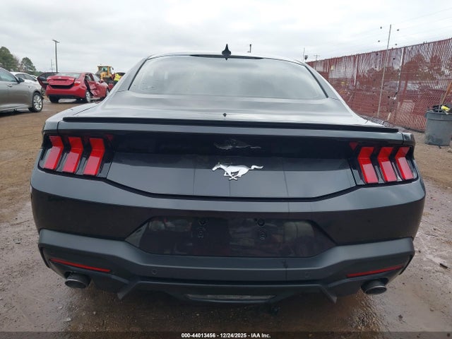 Ford Mustang Ecoboost Premium Fastback 2024 1FA6P8THXR5112316 Image 17