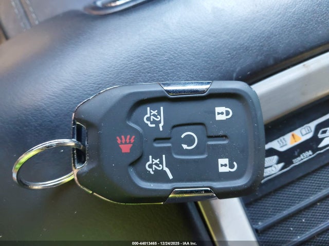 2017 GMC YUKON XL 1GKS2HKJ4HR399319 Photo 10