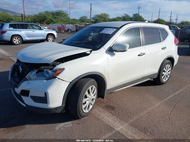 JN8AT2MTXHW149640 Nissan ROGUE S
