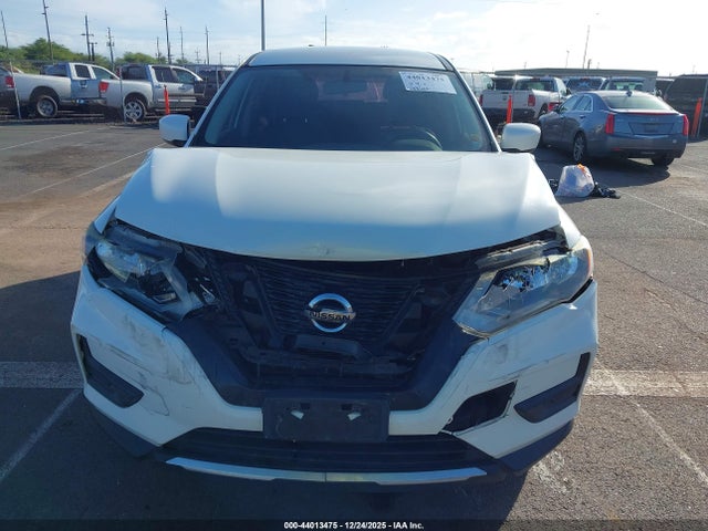 JN8AT2MTXHW149640 Nissan ROGUE S