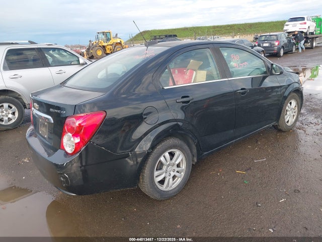 1G1JC5SH0G4107427 Chevrolet Sonic Lt Auto