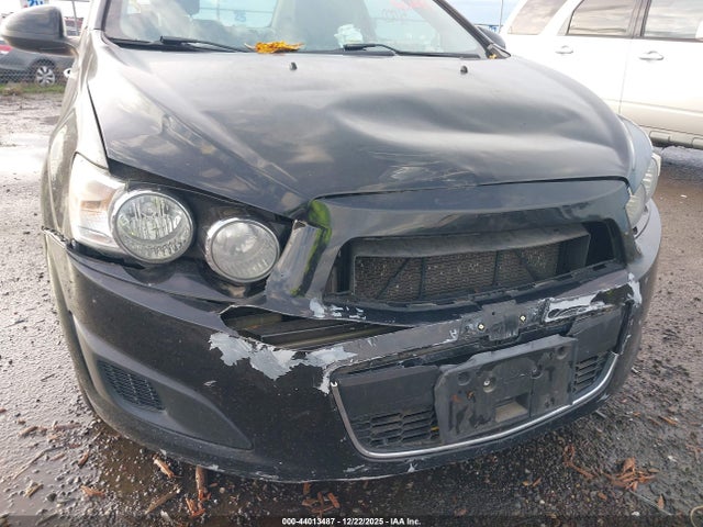 1G1JC5SH0G4107427 Chevrolet Sonic Lt Auto