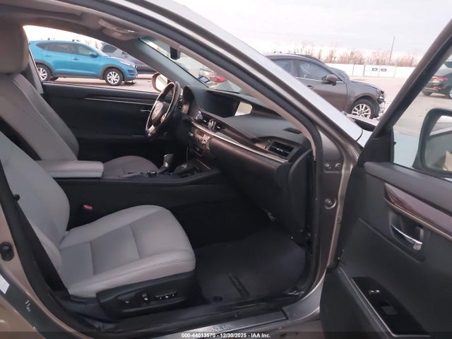 2016 LEXUS ES 300H JTHBW1GG2G2109251 Photo 4