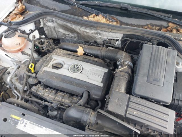 2017 VOLKSWAGEN TIGUAN WVGBV7AX6HK013572 Photo 9