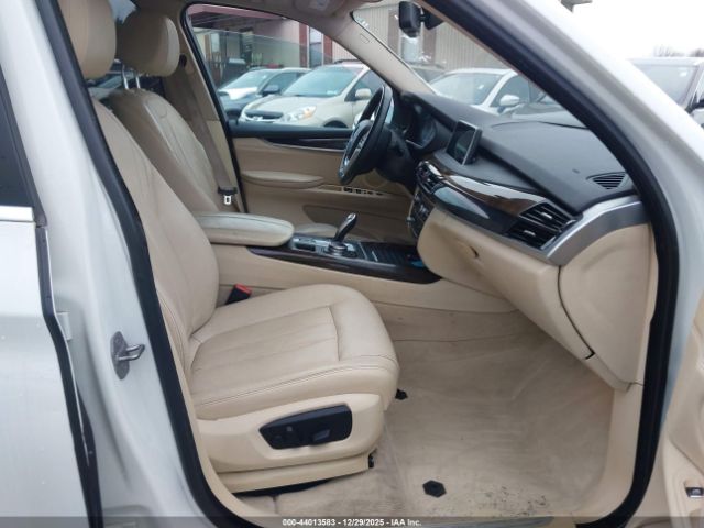2015 BMW X5 5UXKR0C54F0K62732 Photo 4