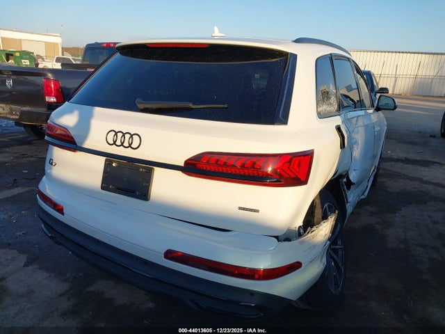 44013605 :رقم المزاد ، WA1VXBF77ND014408 vin ، 2022 Audi Q7 Prestige 55 Tfsi Quattro Tiptronic مزاد بيع
