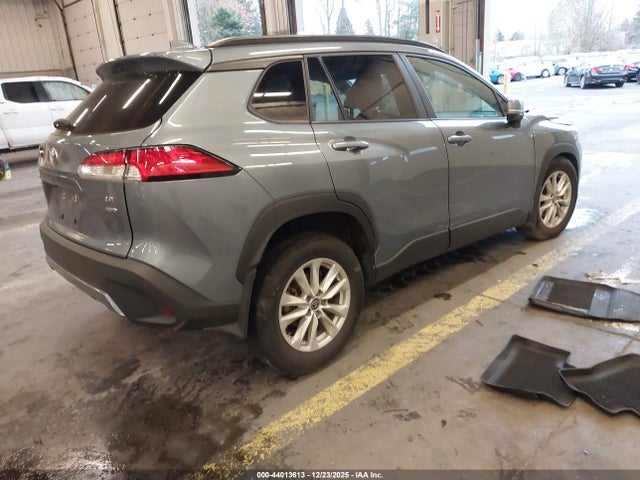2022 Toyota Corolla Cross Le მანქანა იყიდება აუქციონზე, vin: 7MUCAABGXNV002780, აუქციონის ნომერი: 44013613