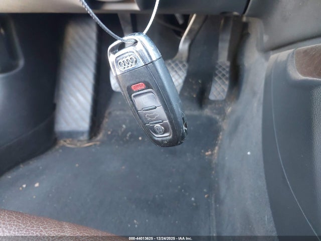 2013 AUDI A4 WAUHFAFLXDN037863 Photo 10