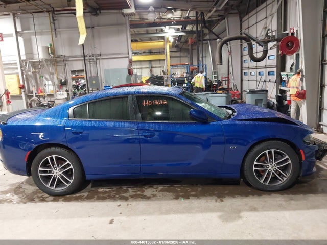 2C3CDXJG2JH189211 Dodge Charger Gt Awd