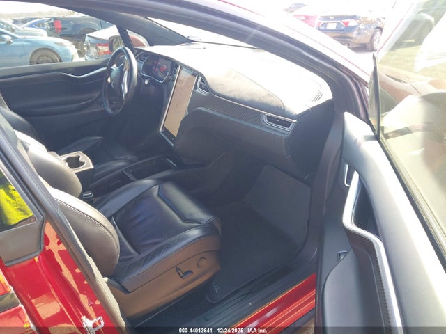 5YJXCDE21HF051950 Tesla Model X 100d/75d/90d