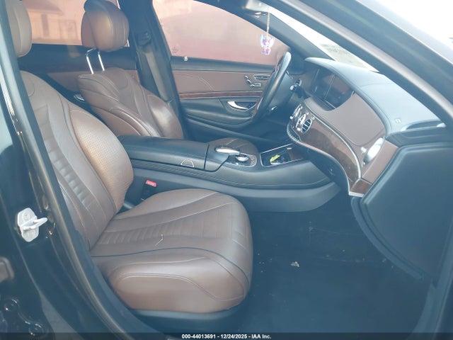 2017 MERCEDES-BENZ S 550 WDDUG8FB2HA312028 Photo 4