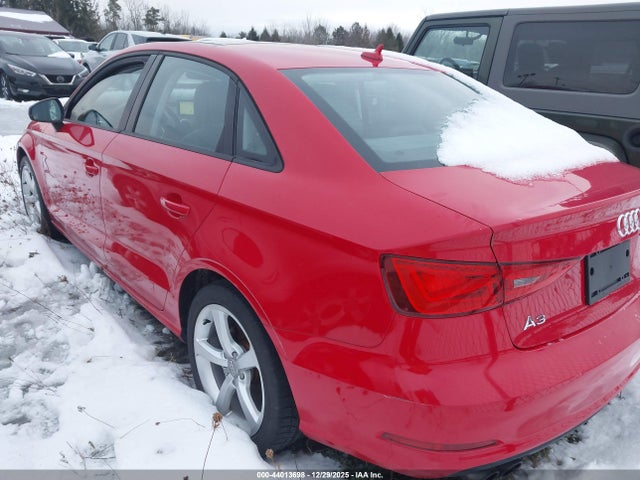2015 AUDI A3 WAUACGFF0F1066550 Photo 2