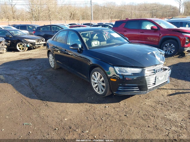 2017 AUDI A4 WAUANAF40HN002283 Photo 0