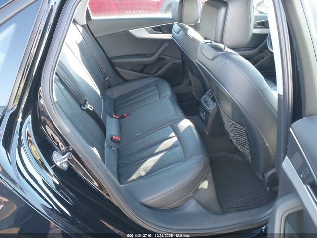 2017 AUDI A4 WAUANAF40HN002283 Photo 7